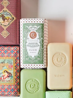 Jabón artesanal Agua De Colonia (lavanda, naranja, madera de cedro y tonka)