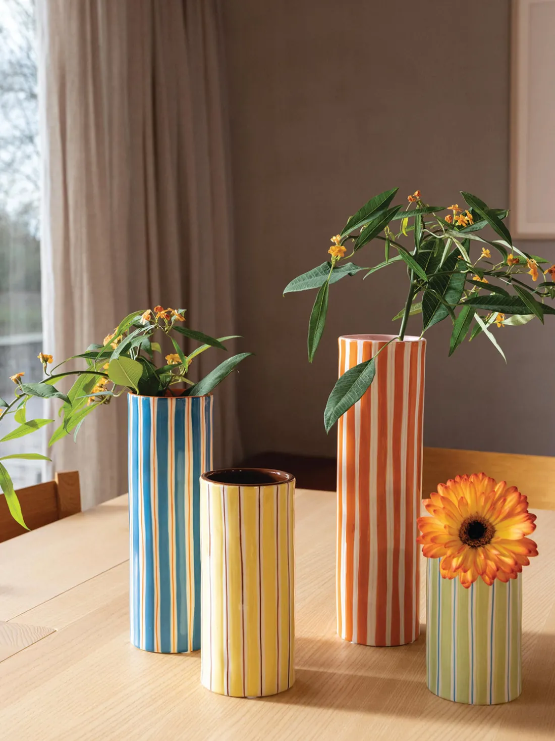 Jarrón artesanal de porcelana Ray, 29 cm