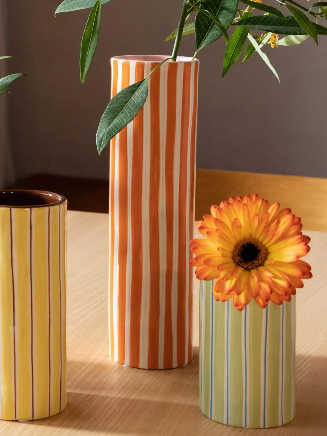 Jarrón de porcelana artesanal Ray, 13 cm