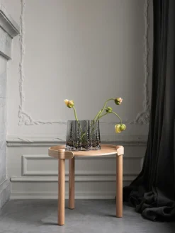 Jarrón de vidrio soplado artesanalmente con relieves Gry, 19 cm