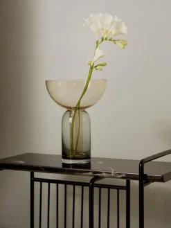 Jarrón de vidrio soplado Torus, 20 cm