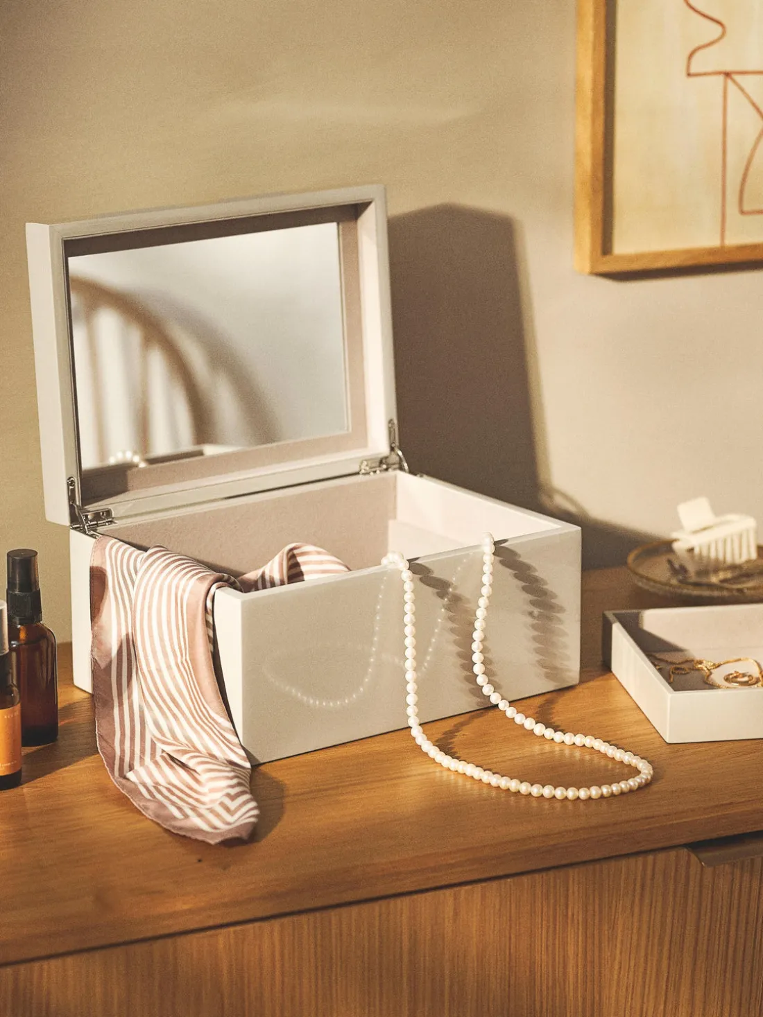 Joyero con espejo Taylor