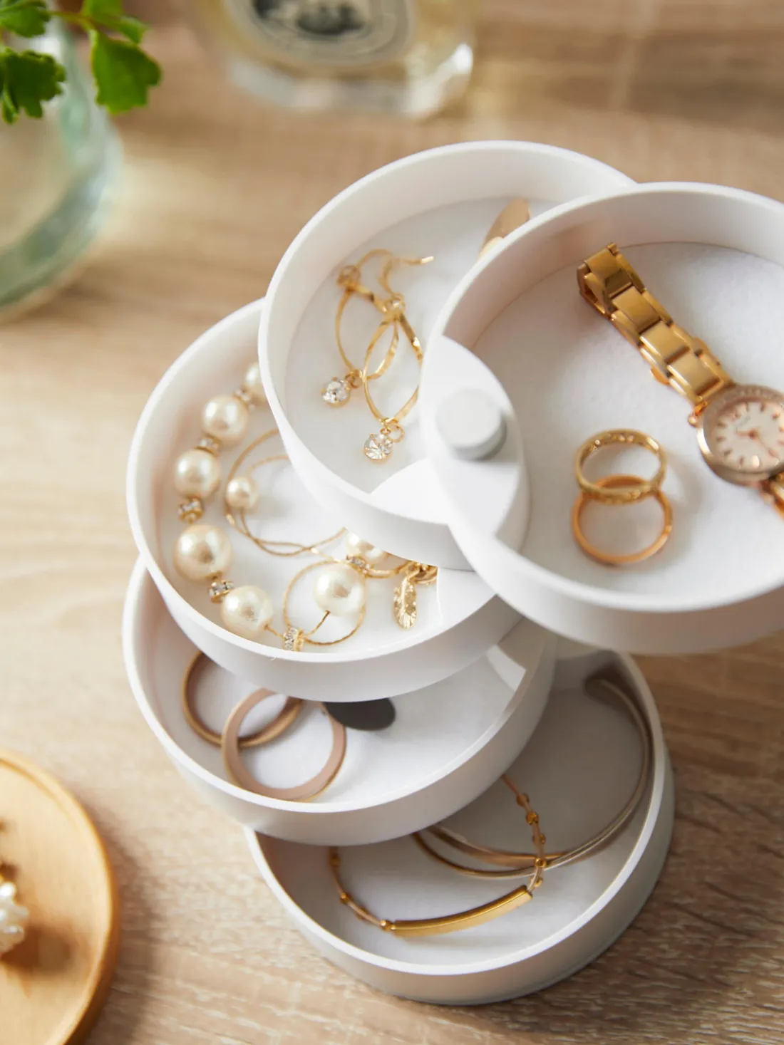 Joyero con tapadera de madera Tosca, 5 niveles