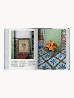 Libro ilustrado Living in Morocco