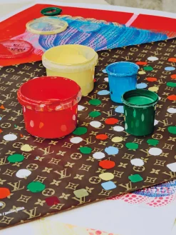 Libro ilustrado Louis Vuitton Yayoi Kusama