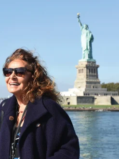 Libro ilustrado Woman Before Fashion