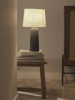 Lámpara de mesa grande de cemento Kaya