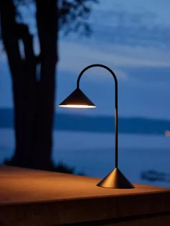 Lámpara de mesa LED para exterior regulable Grasp, pórtatil