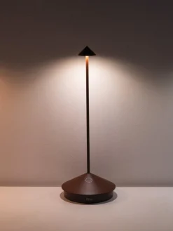 Lámpara de mesa LED regulable pequeña Pina Pro, portátil