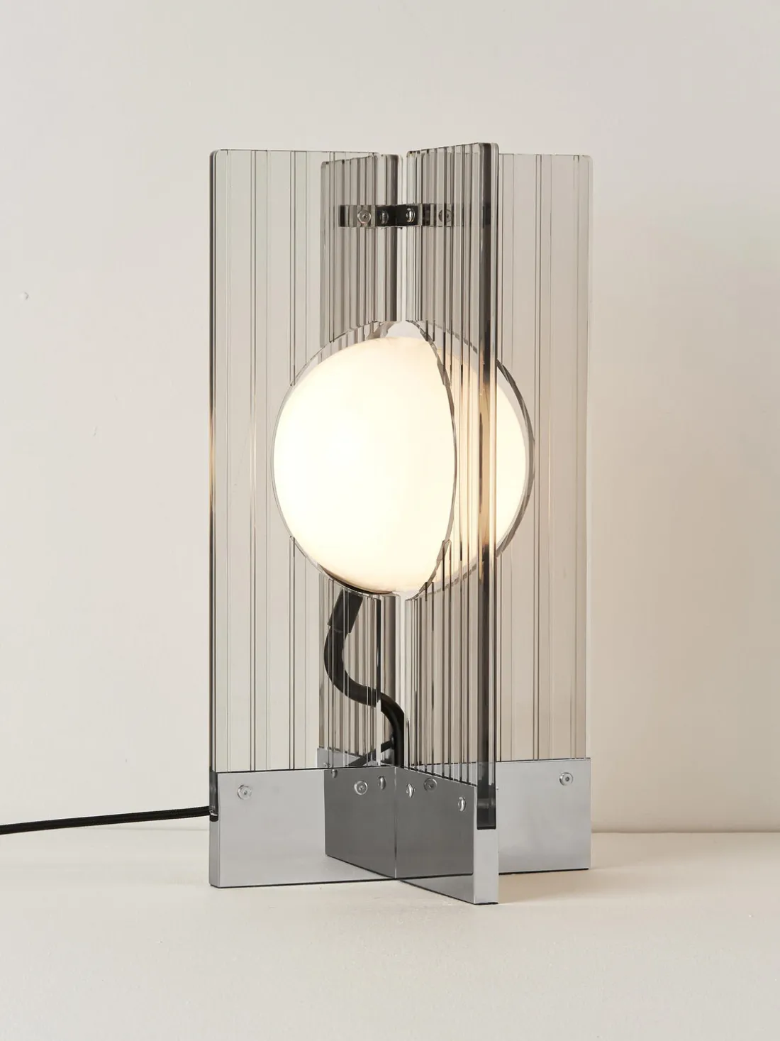 Lámpara de mesa Mills