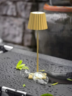 Lámpara de mesa para exterior LED regulable Trellia, portátil