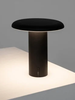 Lámpara de mesa pequeña LED regulable Takku, portátil
