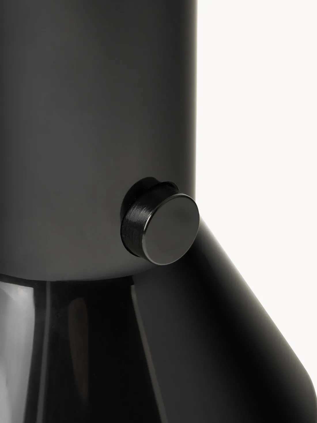 Lámpara de mesa pequeña orientable Elmetto