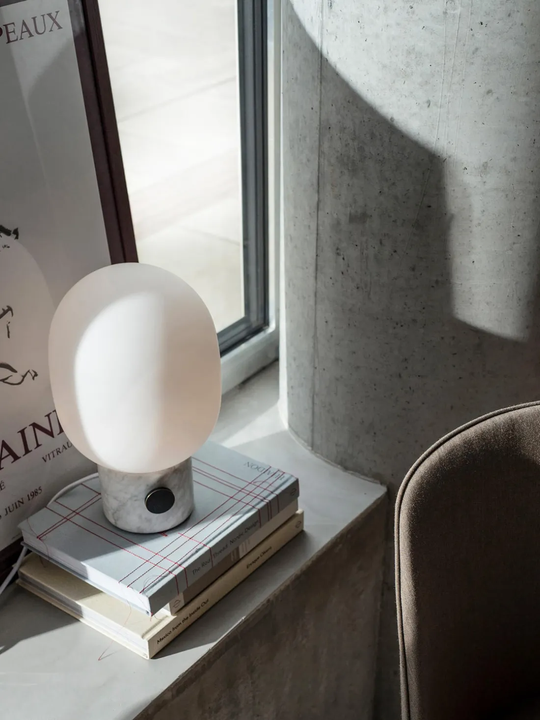 Lámpara de mesa pequeña regulable JWDA, 32 cm