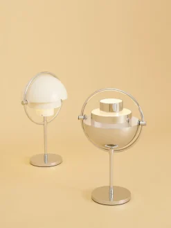 Lámpara de mesa regulable y ajustable Multi-Lite, portátil