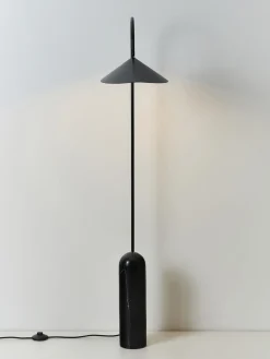 Lámpara de pie ajustable con base de mármol Arum