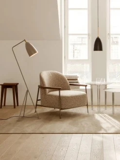 Lámpara de pie ajustable Gräshoppa