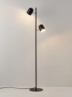 Lámpara de pie de metal Almo