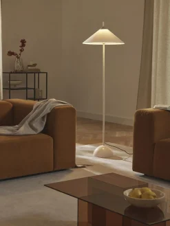 Lámpara de pie de mármol Vica