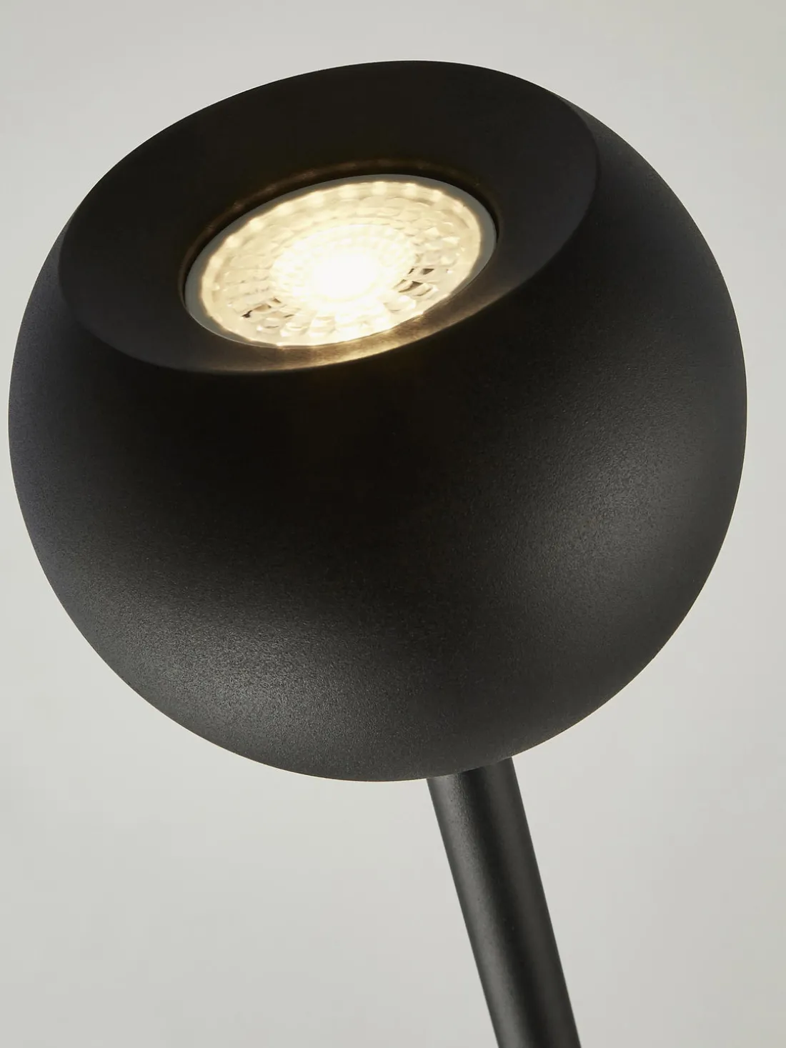 Lámpara de pie grande Eindhoven