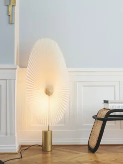 Lámpara de pie pequeña LED regulable Liris