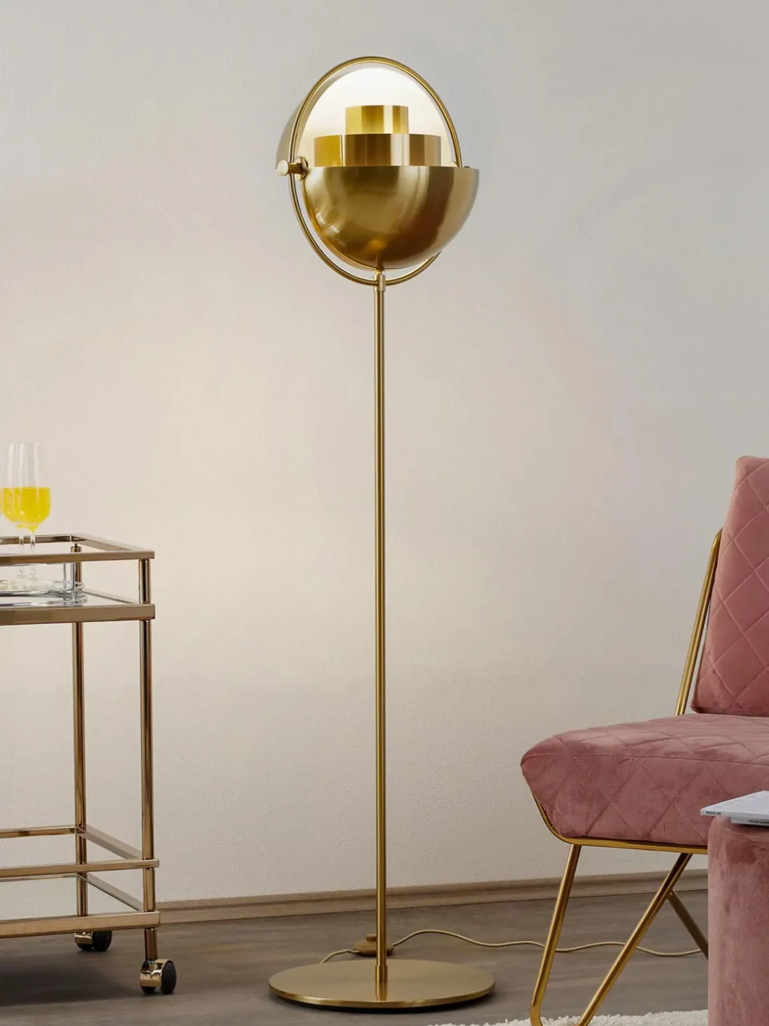 Lámpara de pie regulable Multi-Lite