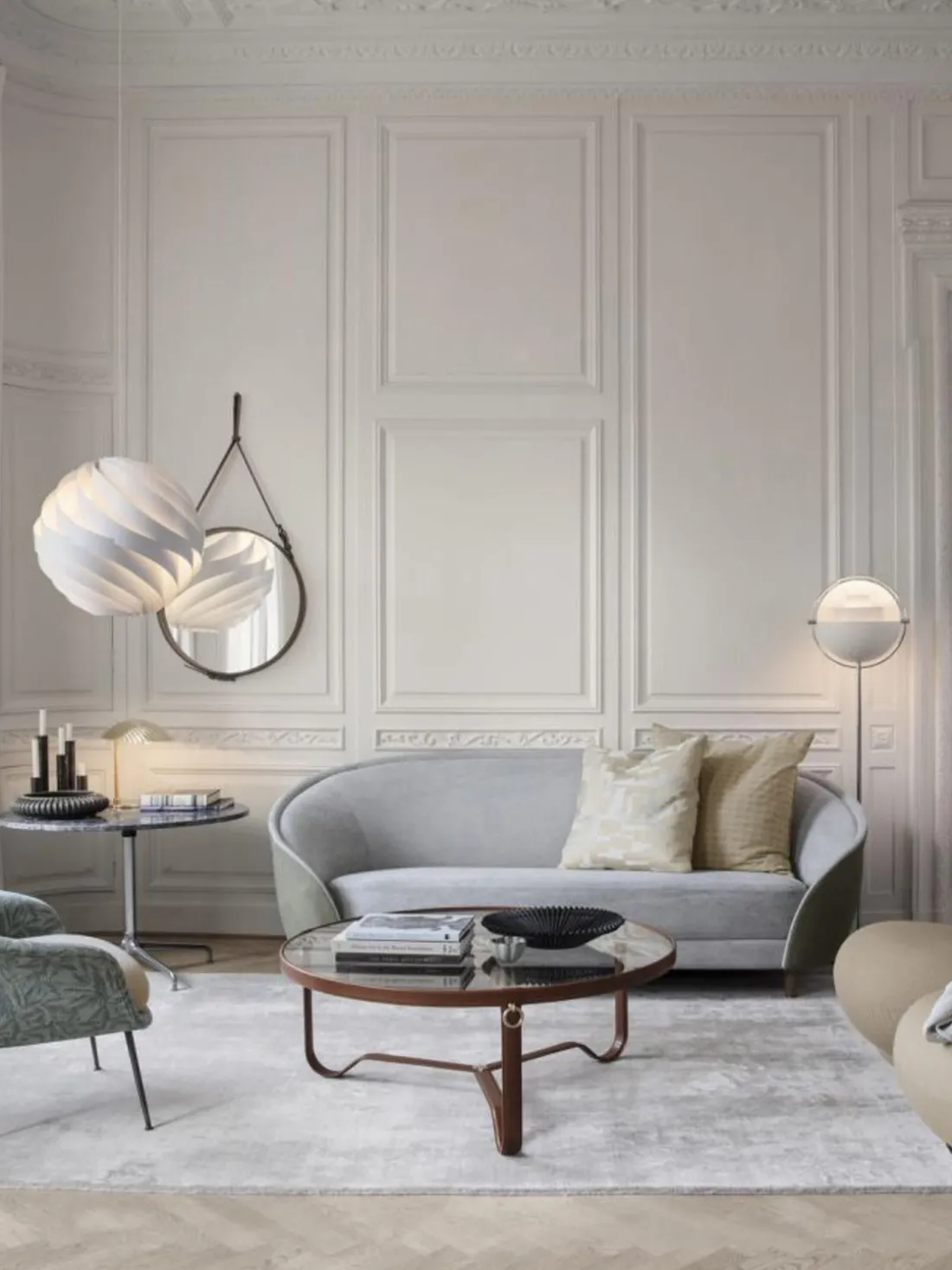 Lámpara de pie regulable Multi-Lite