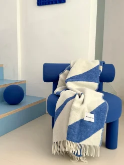 Manta de lana con estampado zigzag Swirl