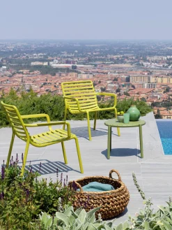 Mesa auxiliar de jardín apilable Doga