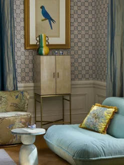 Mesa auxiliar redonda artesanal Pawn