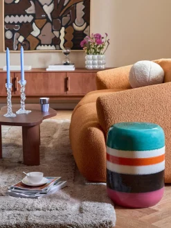 Mesa auxiliar redonda artesanal Striped Pill