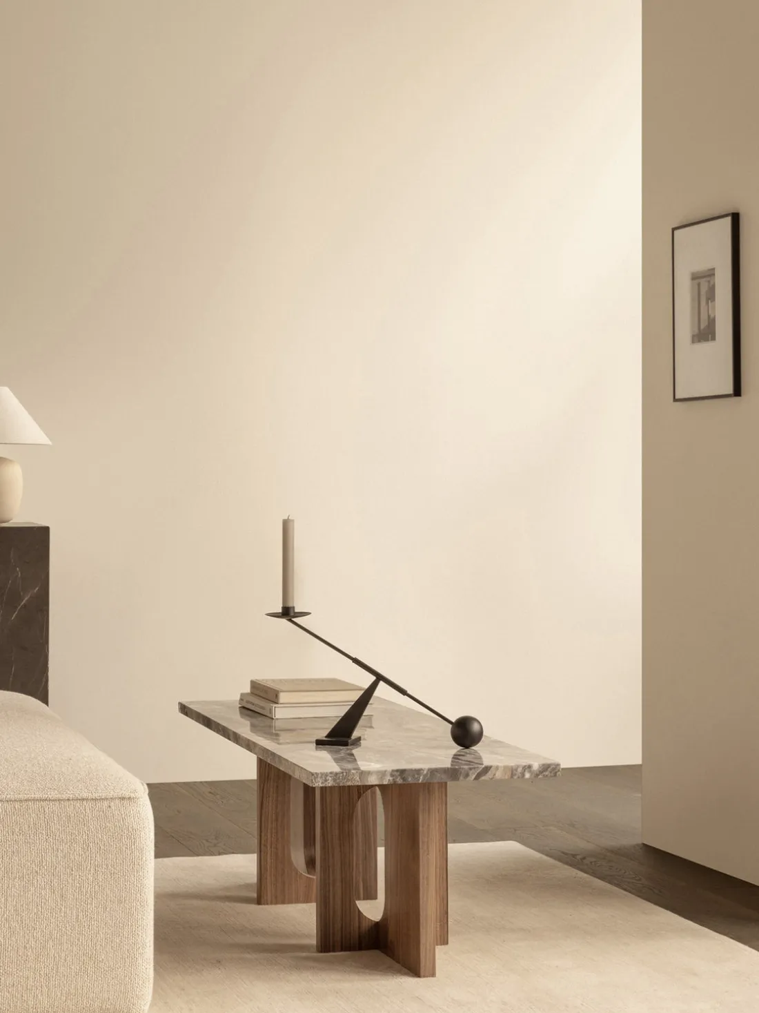 Mesa de centro de mármol Androgyne