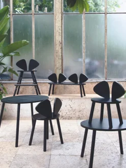 Mesa infantil ovalada de madera Mouse