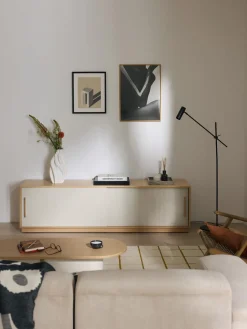 Mueble TV de madera con frente tapizado Wisp