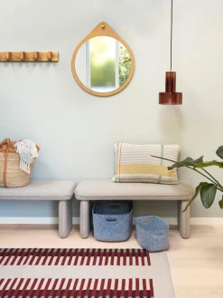 Perchero de pared de madera de roble Nomad