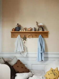 Perchero de pared de madera Place, 105 cm