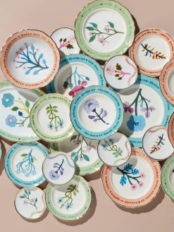 Plato artesanal de porcelana Peony