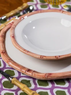 Plato hondo pintado a mano Bamboo