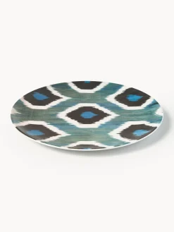 Plato llano artesanal de porcelana Ikat