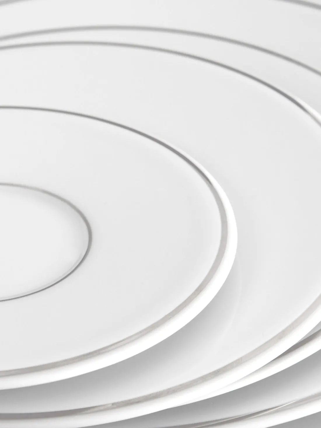 Platos postre de porcelana con borde platino pintado a mano Vitruv, 2 uds.