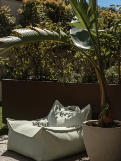 Puf artesanal para exterior infantil Sugar