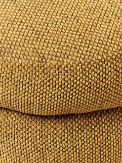 Puf con espacio de almacenamiento Alto