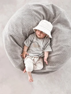 Puf infantil artesanal de pana Flora