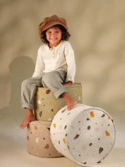 Puf infantil artesanal en tejido bouclé Sugar, Ø 40 cm