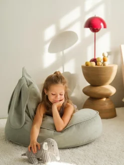 Puf infantil de terciopelo Bunny