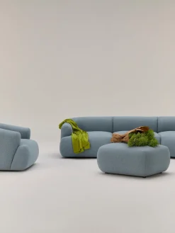 Puf reposapiés en tejido bouclé Sofia