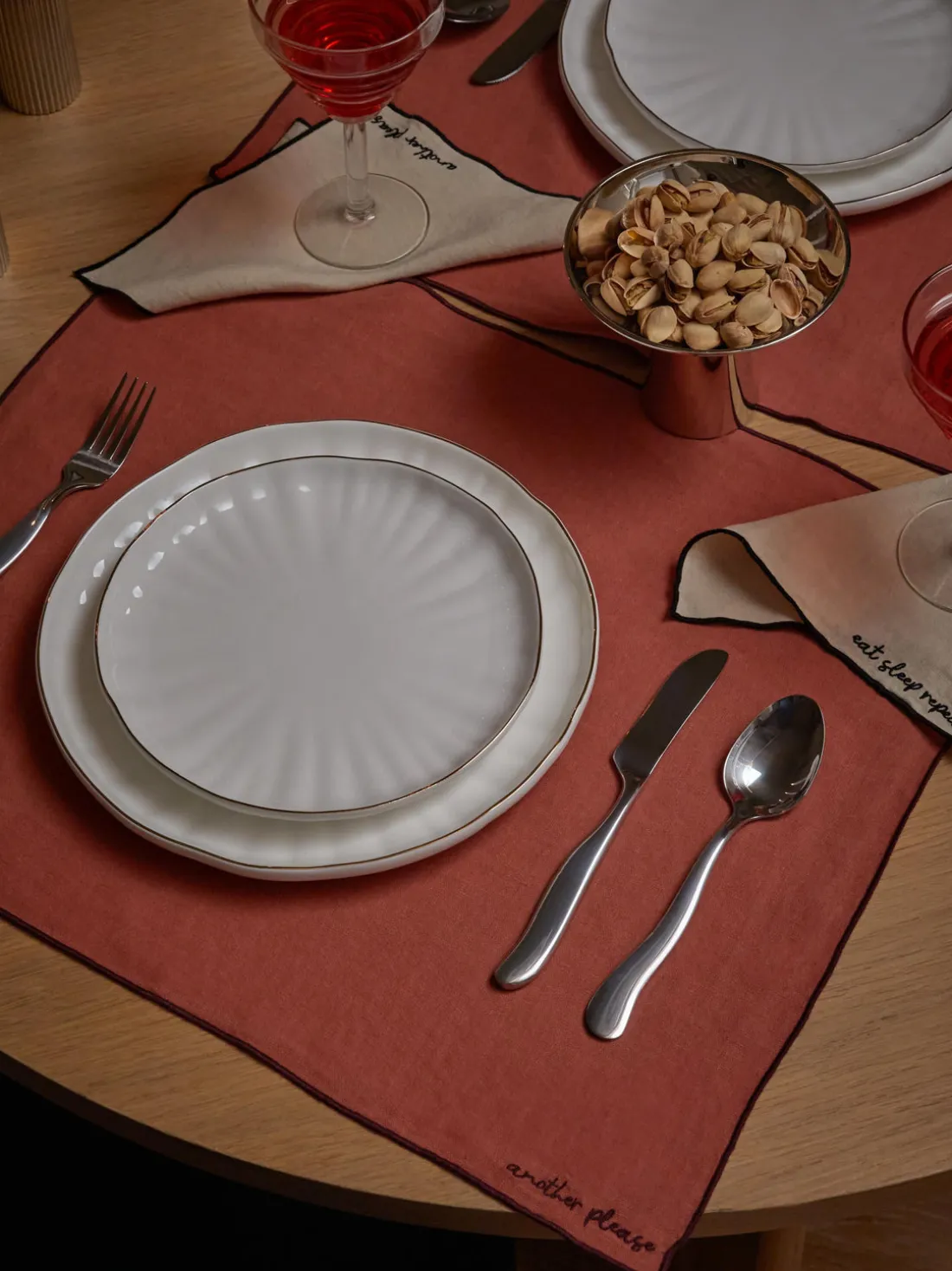 Servilletas de cóctel de lino con bordado Cosmo, 4 uds.