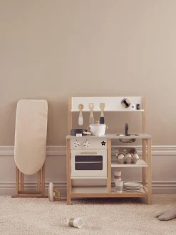 Set de juguetes de plancha y tabla de planchar Kids' Hub, 2 pzas.