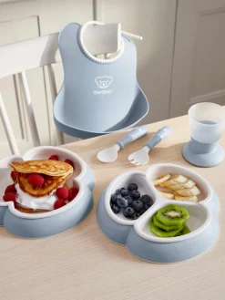 Set de vajilla infantil Bliss con babero, 8 pzas.