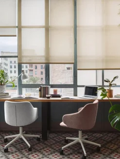 Silla de escritorio tapizada regulable en altura Einara